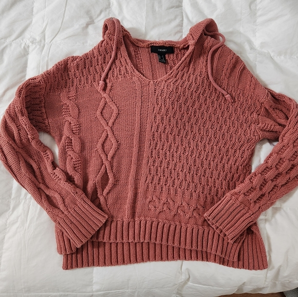 Forever 21 Sweaters - Forever 21 pink hooded knit sweater v neck size small